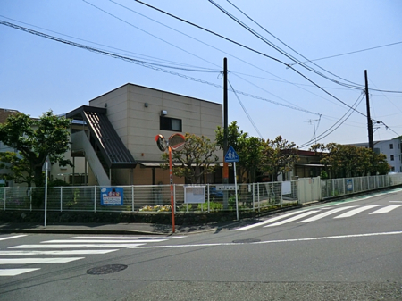 周辺環境 幼稚園・保育園 400m 藤沢市立善行保育園