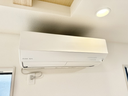 ̑ ݔGARtĂ̂ŉKŊł