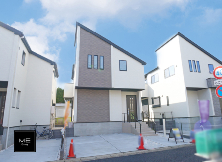 現地外観写真 外観■家族みんなが笑顔で過ごせる、安心感のある住まい