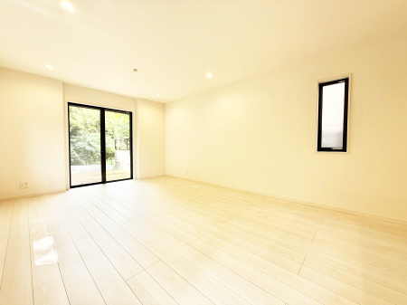 ���r���O �������S���������ꏊ�A�������߂����郊�r���O