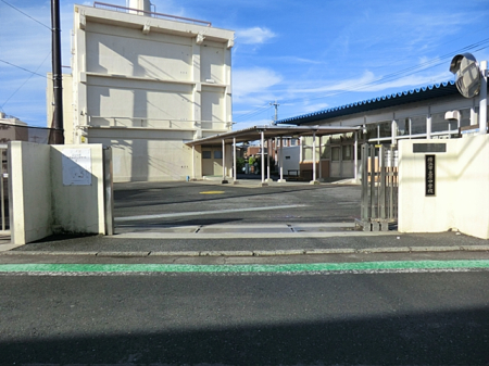 周辺環境 中学校 250m 横浜市立原中学校