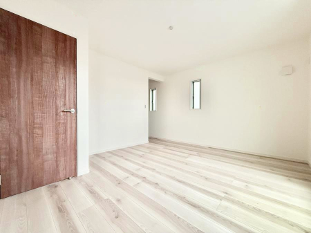 �q������ �������Ƌ�⃌�C�A�E�g�����R�ɔz�u�ł��邽�ߎg�����肪�ǂ����K�ɉ߂����܂�