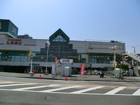 ӊ X[p[ 242m SUPERMARKETFUJIPsX