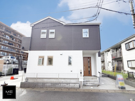 現地外観写真 外観■家族みんなが笑顔で過ごせる、安心感のある住まい