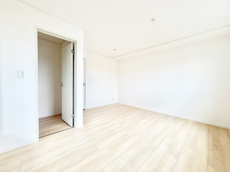 その他内観 内装■落ち着いた雰囲気のお部屋で心が安らぐ空間