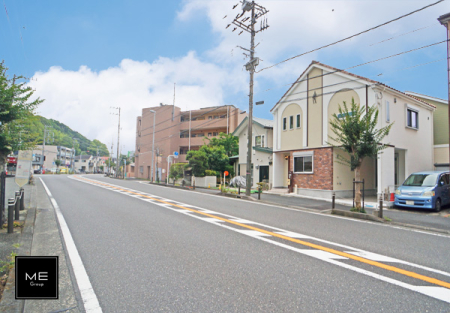 現地外観写真 外観■優雅なラインが、毎日を引き立てます