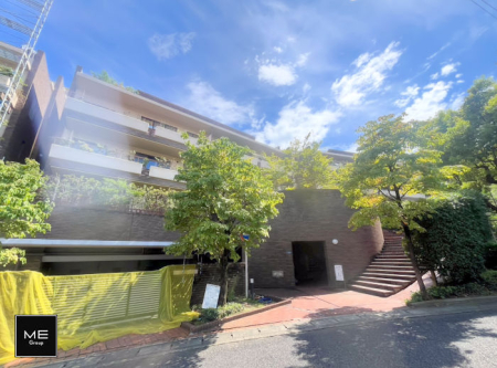 現地外観写真 外観■徒歩圏内に小学校や中学校、保育園など、子育てに優しい住環境！