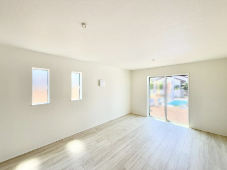 ���r���O ���������R�Ɖ�b�����܂��A�S�n�悢�ЂƂƂ�