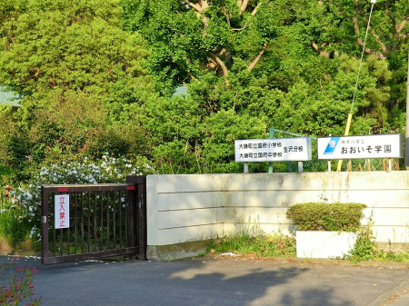 ӊ wZ 600m 钬{wZ򕪍Z
