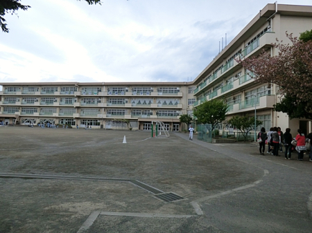 周辺環境 小学校 1100m 町田市立成瀬台小学校
