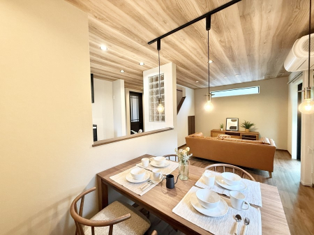 ���r���O �������S���������ꏊ�A�������߂����郊�r���O