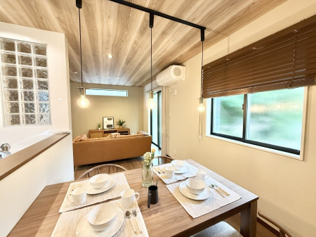 ���r���O �������V���v���������ґ�A��؂Ȑl�Ɖ߂����S���قǂ�����