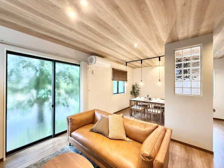 ���r���O ���������ƕ���������A�����b�N�X�ł�����