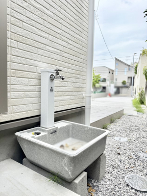 その他 外観■ガーデニングや洗車などの際に大活躍な屋外立水栓  