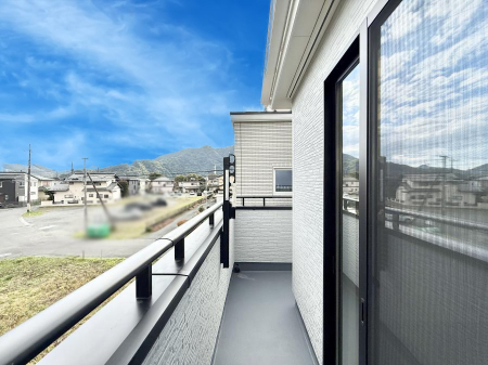 �o���R�j�[ ������ ���̃R�[�q�[���̐�����y���ށA�����̏ꏊ