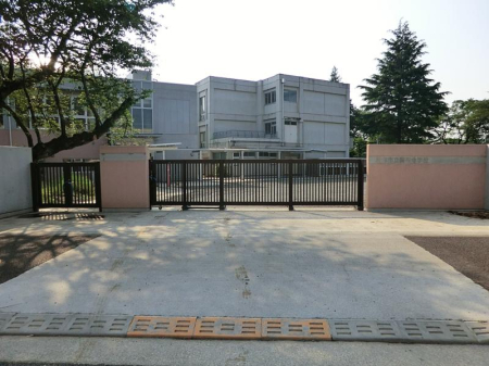 周辺環境 中学校 1000m 調布市立調布中学校