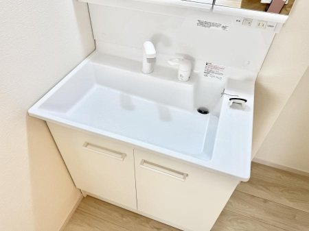 ̑ ݔ􂢂􂤎KɎg֗ȃV[