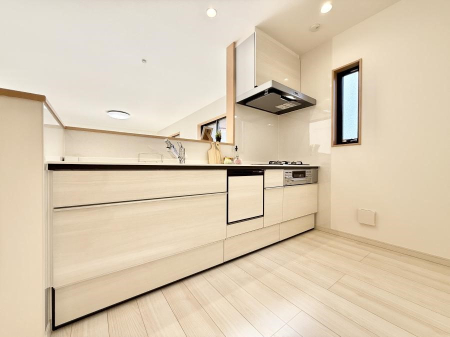 �L�b�`�� ���������y���݂ƐH�ׂ�K����͂���L�b�`��