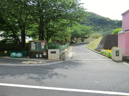 ӊ wZ 1300m {s䒆wZ