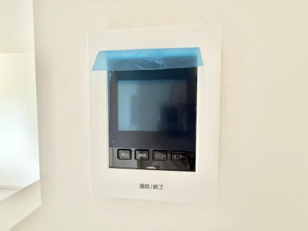 ���̑����� �ݔ����s�u���j�^�[�t�C���^�[�z���ŃZ�L�����e�B�ʂɂ��z���I   