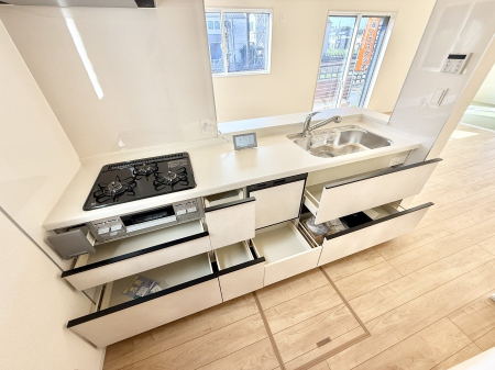 �L�b�`�� �������Ƒ����J��[�߂�A������̂���L�b�`��