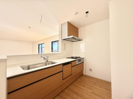 �L�b�`�� ��������b���[�܂�ΖʃL�b�`���I�Ƒ��Ƃ̉�b���͂��݂܂��I  