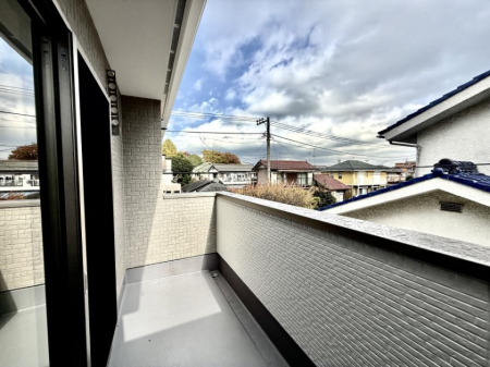 �o���R�j�[ ������ �G�߂̈ڂ낢����������J���I�ȋ�Ԃł�