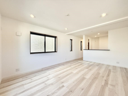 rO VvґA؂ȐlƉ߂Sقǂ