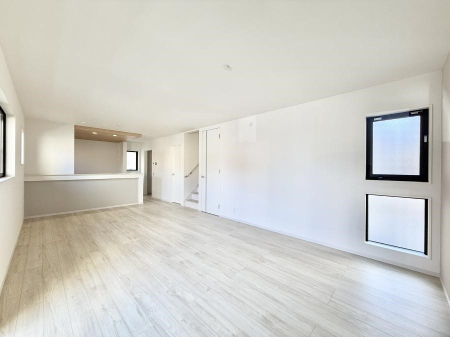 ���r���O �������S���������ꏊ�A�������߂����郊�r���O