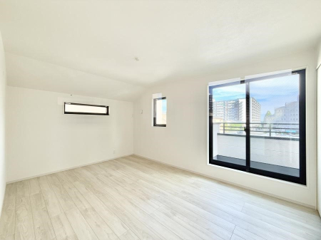 ���̑����� �������D��ŉ��₩�Ȏ��Ԃ��������