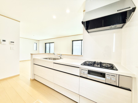 �L�b�`�� �������Ƒ����J��[�߂�A������̂���L�b�`��