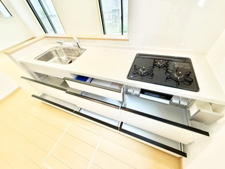 �L�b�`�� �����������������Ɗy�����Ȃ�A���K�ȃL�b�`�����