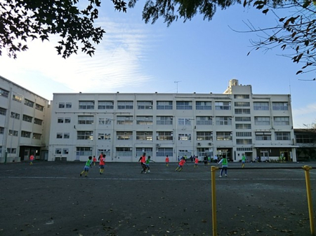 ӊ wZ 400m ls[JwZ