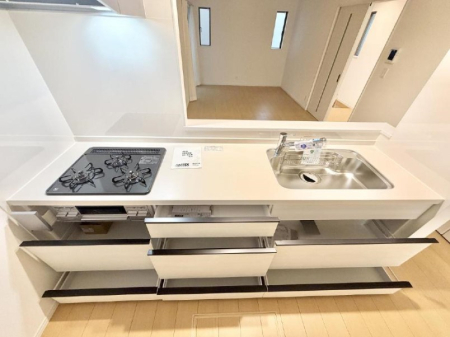 �L�b�`�� �����������������Ɗy�����Ȃ�A���K�ȃL�b�`�����