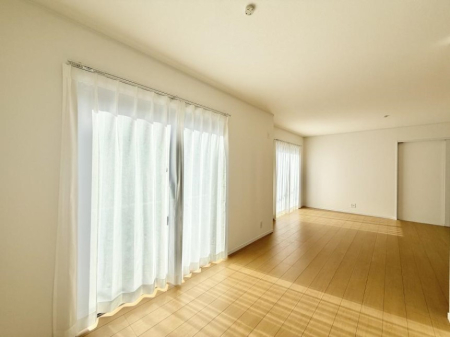 ���r���O �������S���������ꏊ�A�������߂����郊�r���O