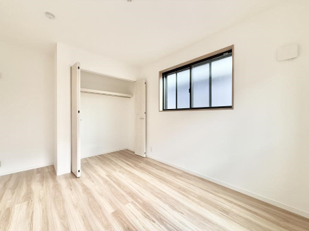 �q������ �������v���C�x�[�g��ԂƂ��ĐÂ��ŗ�������������񋟂��Ă���܂�