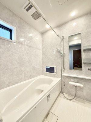 ���� �������������A������芰����o�X���[��