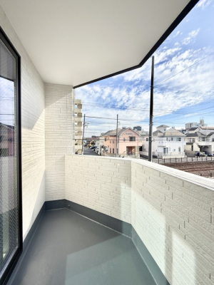 �o���R�j�[ ������ ���R��g�߂Ɋ�����A�J���I�ȃo���R�j�[