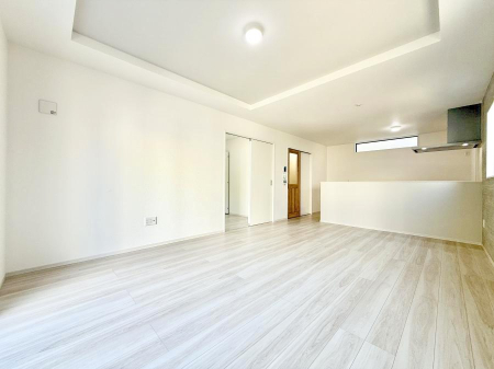 ���r���O �������C���e���A���l����̂��y���݂ȍL�����r���O�ł��I