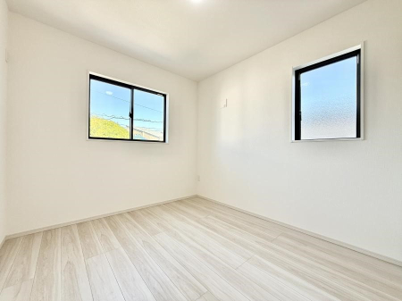 ���̑����� ������2�ʍ̌��Ŗ��邢�����I