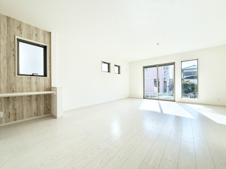 ���̑����� �������z�������˂����ޖ��邢LDK�͉Ƒ��ł̂�т芰���܂���  