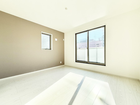 �q������ �������v���C�x�[�g��ԂƂ��ĐÂ��ŗ�������������񋟂��Ă���܂�