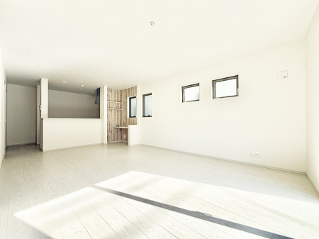 ���r���O ���������C�ɓ���̏ꏊ�ŁA�̂�т�Ƃ������Ԃ�