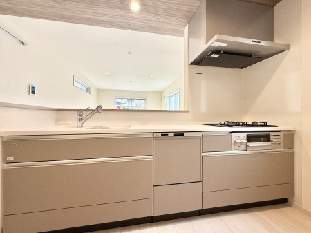 �L�b�`�� ��������b���[�܂�ΖʃL�b�`���I�Ƒ��Ƃ̉�b���͂��݂܂��I  