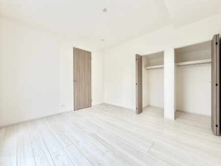 �q������ �������L�����[�X�y�[�X�͂��ꂵ���ł���