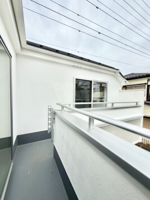 �o���R�j�[ ������2��������o����\�ȍL�X�o���R�j�[�ł�������̐��󕨂������܂�    