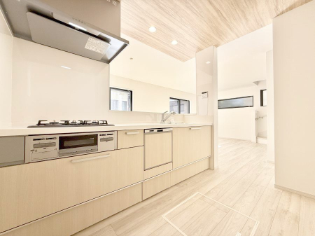 �L�b�`�� �������V���v���Ŕ������S�n�悢���Ԃ𐶂ރL�b�`�����