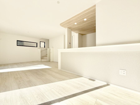 ���̑����� �������Ƒ��̏Ί炪���ӂ��A���났�̋��