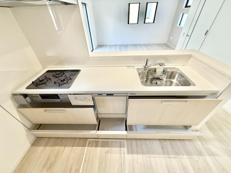 �L�b�`�� �������Ƒ����J��[�߂�A������̂���L�b�`��