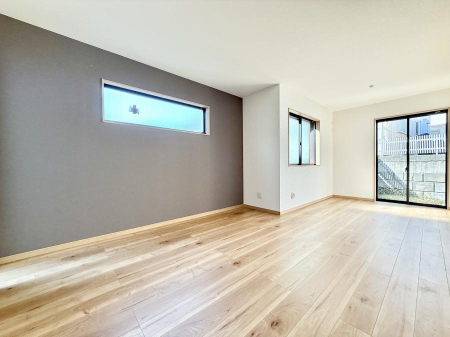 ���r���O �������z�������˂����ޖ��邢LDK�͉Ƒ��ł̂�т芰���܂�  